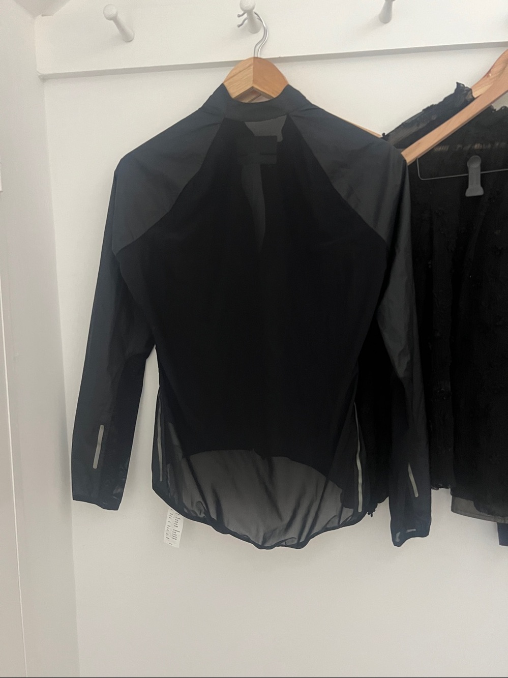 Specialized NEW black womens front zip (dual zip to open full vent Medium new